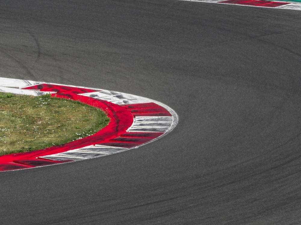 Tour de Motores: Museu Ferrari e Pista de Maranello - Detalhe 2