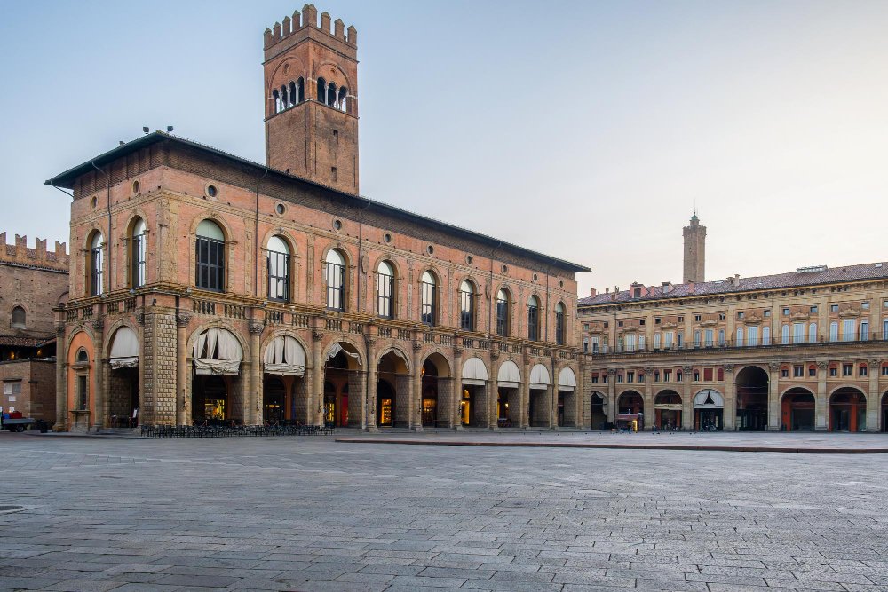 City Tour em Bologna: Torres, Piazza Maggiore e Gastronomia - Detalhe 1